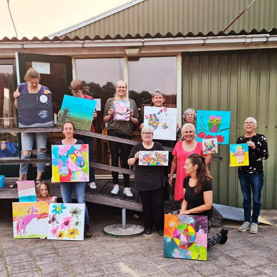 Workshop acrylverf schilderen in de buitenlucht van Bourgogne, geschikt voor alle niveaus."






